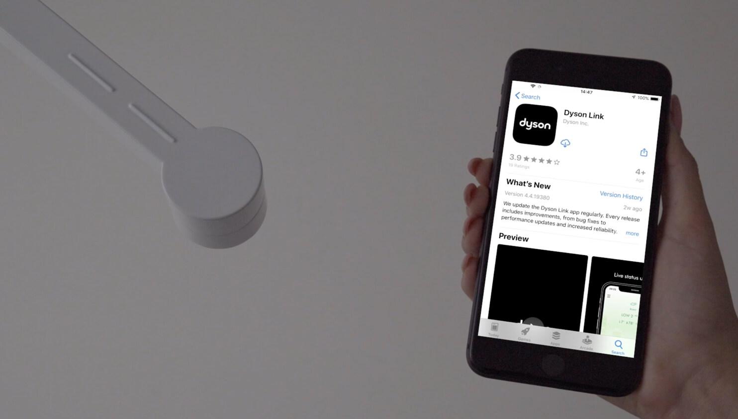 Image from video about using the Dyson Link app